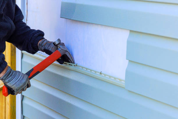 Reliable Storm Damage Siding Repair contractor in Warsaw, IL by Creative Siding